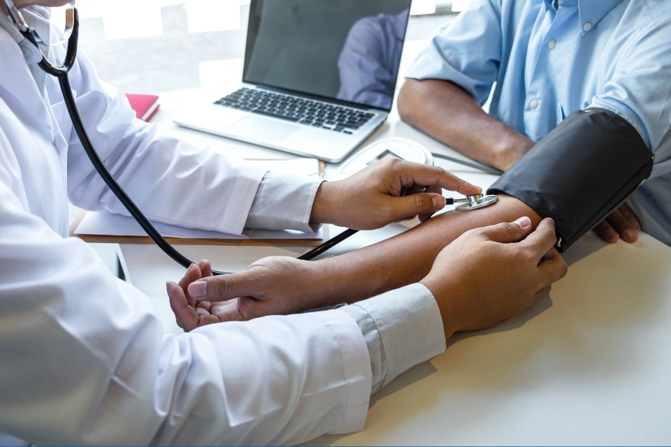 pomiar ciśnienia - nadciśnienie tętnicze